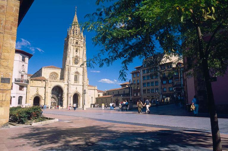 Oviedo Cathedral Camino primitivo